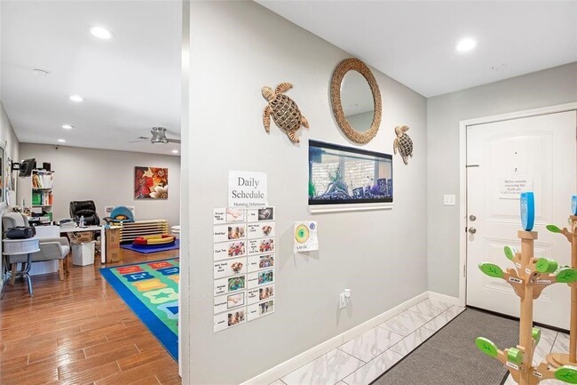 Photo - 5302 Treaschwig Rd