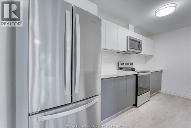 Photo - 3290 Stella Crescent Unit 304
