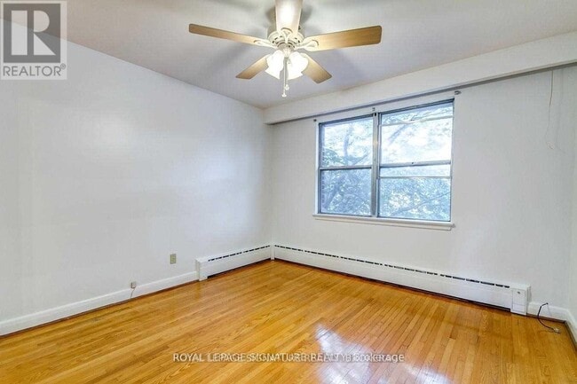 Photo - 138 Woburn Ave