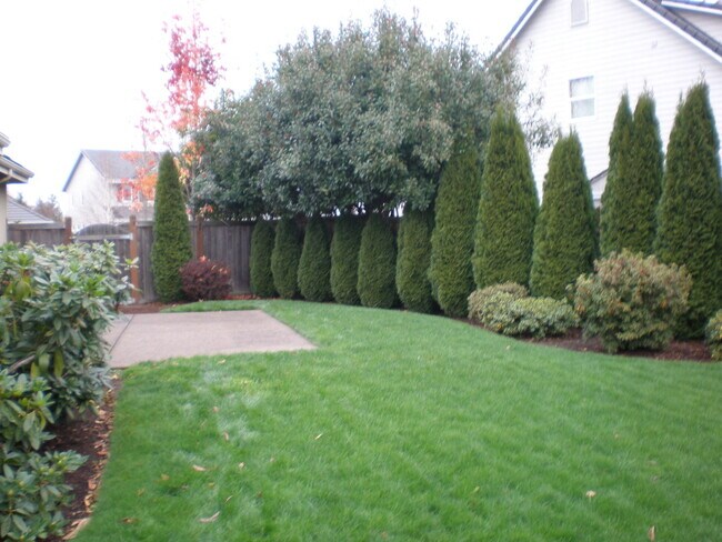 Photo - 1445 Arcadia Dr