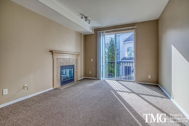 Photo - Bright & Open Living in Tanasbourne Tech Corridor Unit 213