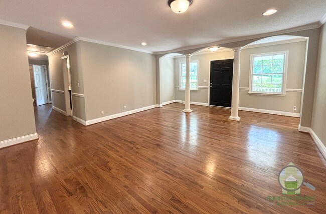Photo - 237 Enoree Cir