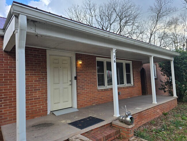 Photo - Charming Pittsboro Bungalow with Screened Porch & Fully Fenced Yard