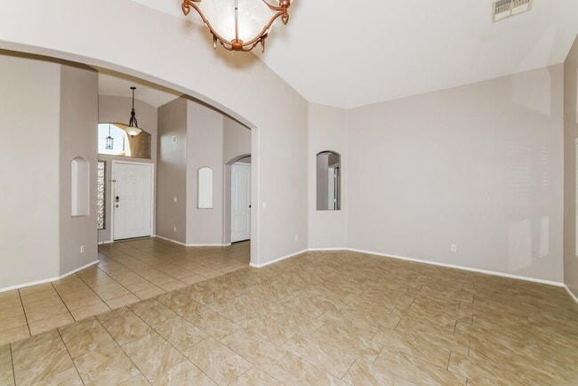 Photo - 15986 W Bartlett Ave