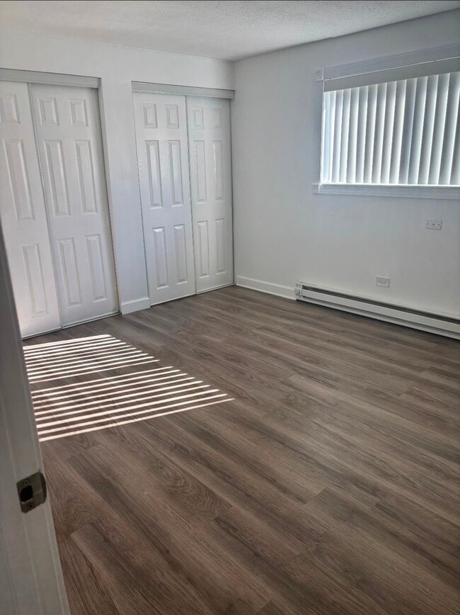 21W205 Tee Ln