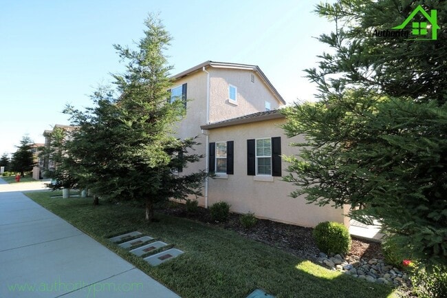 Photo - 550 Mission De Oro Dr