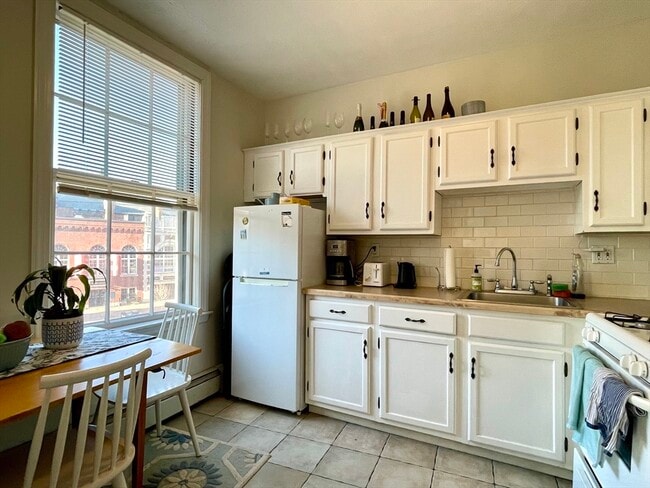 Photo - 550 Tremont St Unit 4