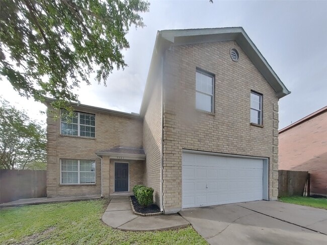 Building Photo - 5521 Rio Alamo St