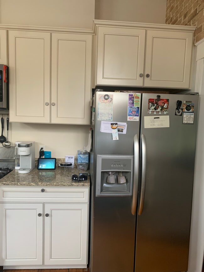 Photo - 245 Lincoln St