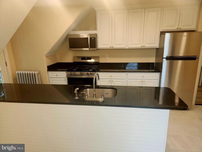 Building Photo - 538 Church Rd Unit 5