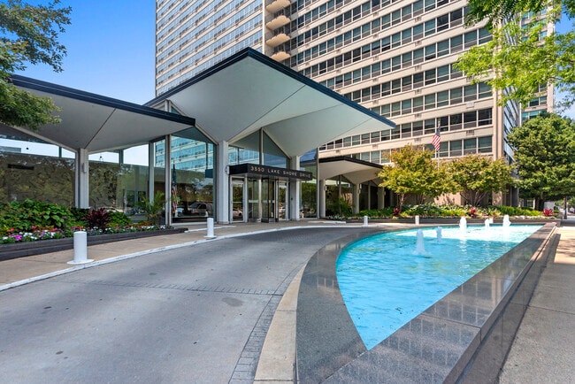 Building Photo - 3550 N Lake Shore Dr Rental