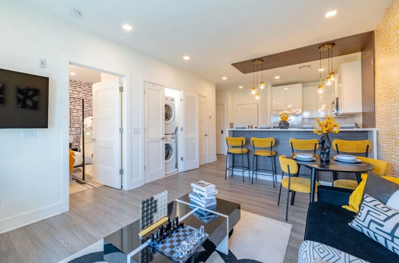 Photo - 45 William St