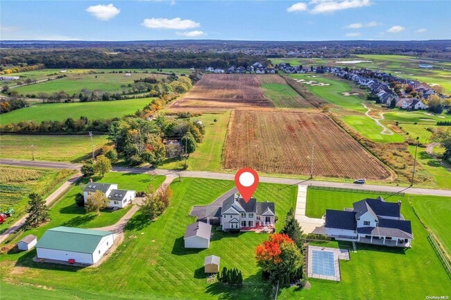 Photo - 788 Reeves Ave