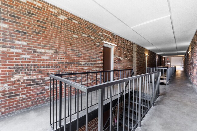 Photo - Jenn Station Apartments