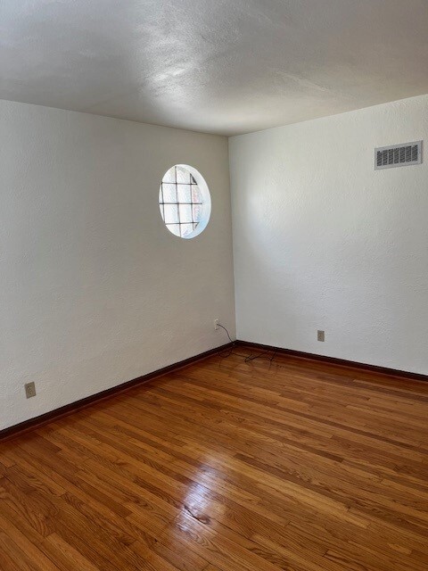 Photo - 6211 Eichelberger St Unit 6211 Eichelberger 2F