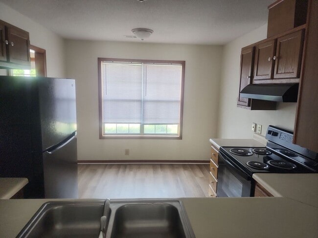 Photo - 3505 Lake Woodard Dr