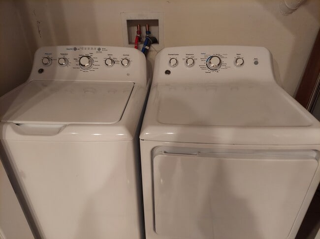 Photo - 605 3rd Ave S