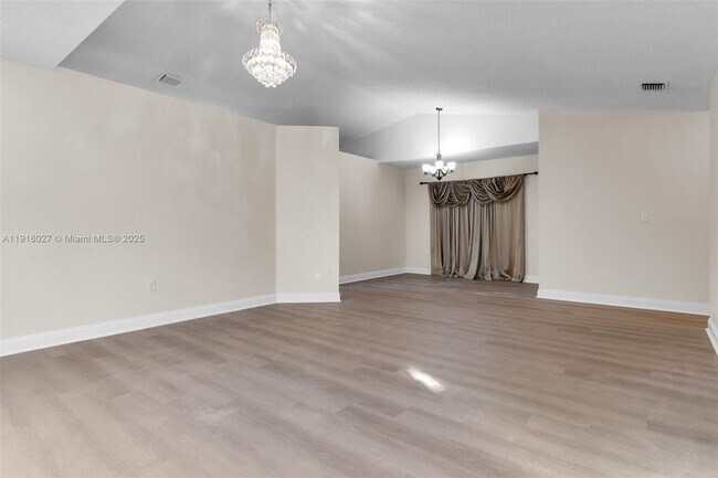 Photo - 9532 SW 154th Pl