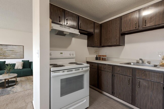 Photo - Creek Hill Apartment Homes