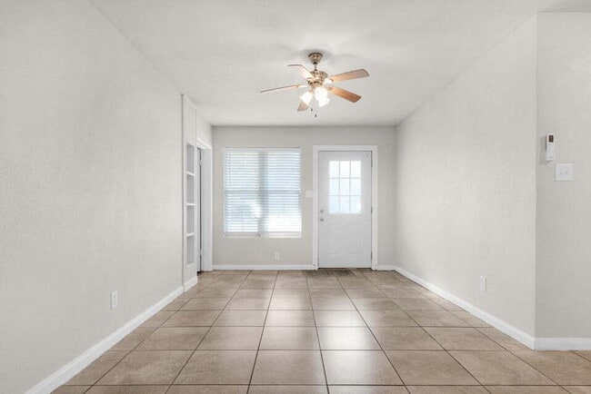 Photo - "Charming 3-Bedroom Home in Fort Walton Beach!"