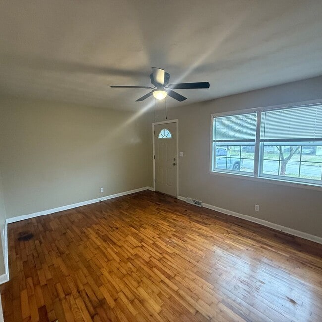 Photo - 2 Bedroom 1 bath bungalow available now!