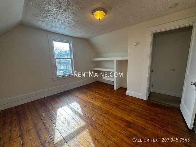 Photo - 276 Main St Unidad 8