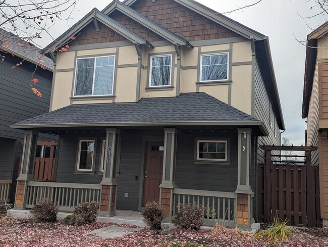 Building Photo - 20565 Sun Meadow Way