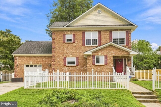 Building Photo - 10717 Bentley Ln