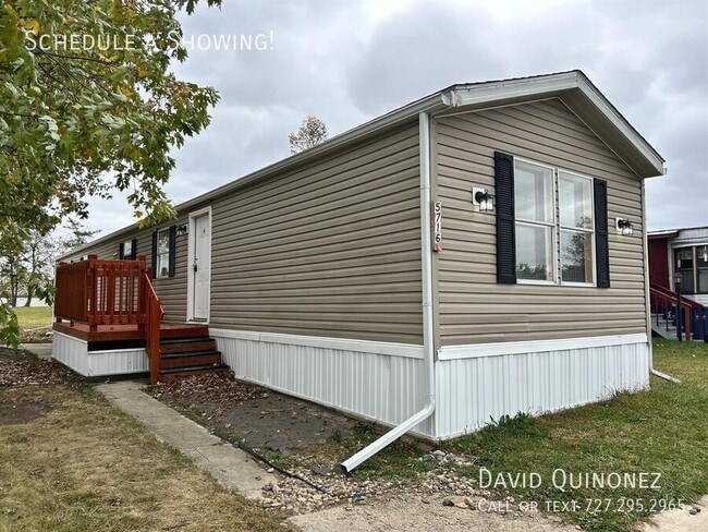 Building Photo - 5716 Heather View Ln