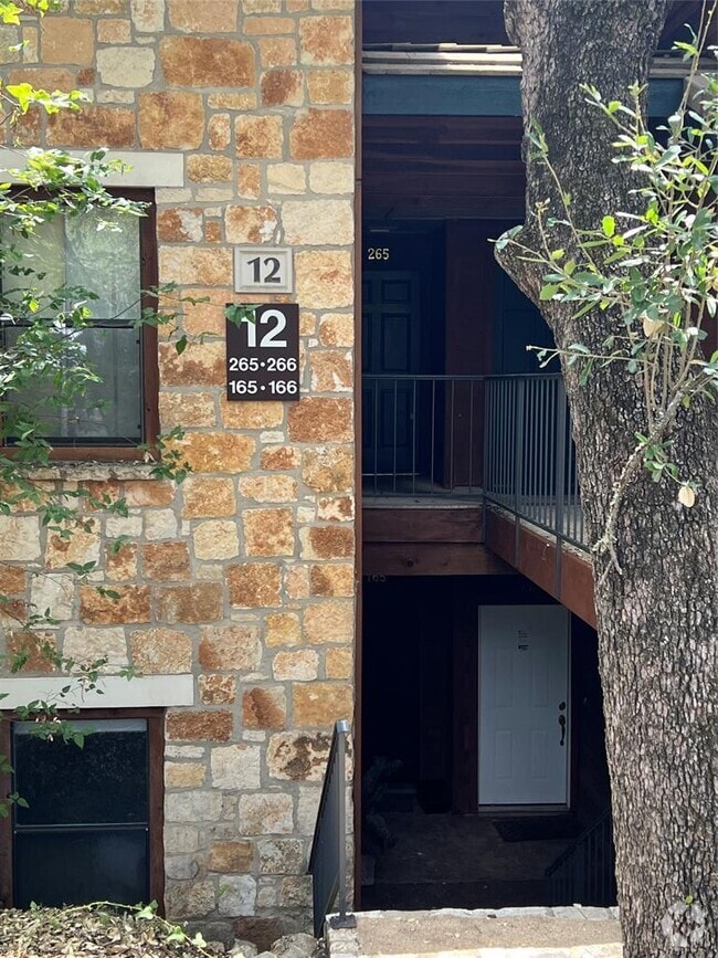 Building Photo - 4711 Spicewood Springs Rd Unit 265 Rental