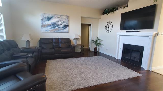 Photo - 2413 Autumndale Dr