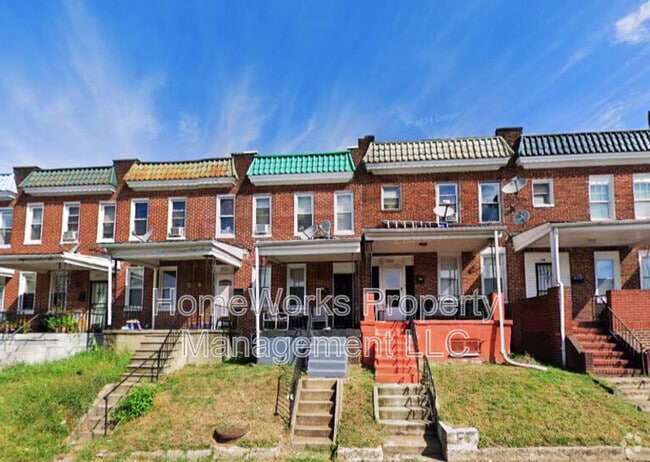 Building Photo - 2520 W Franklin St Rental
