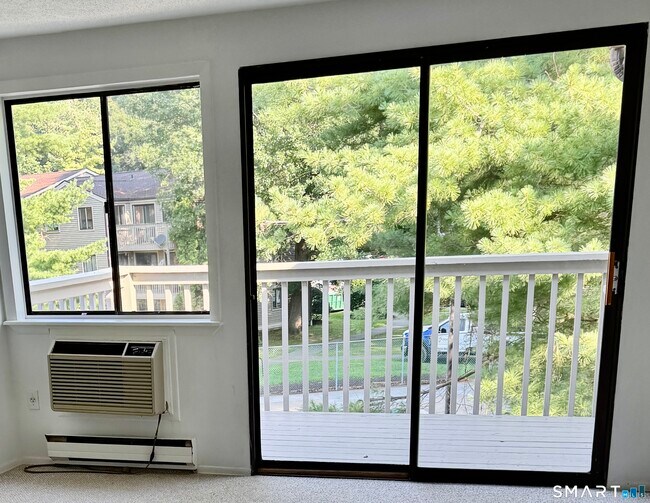 Photo - 7 Padanaram Rd Unit J221
