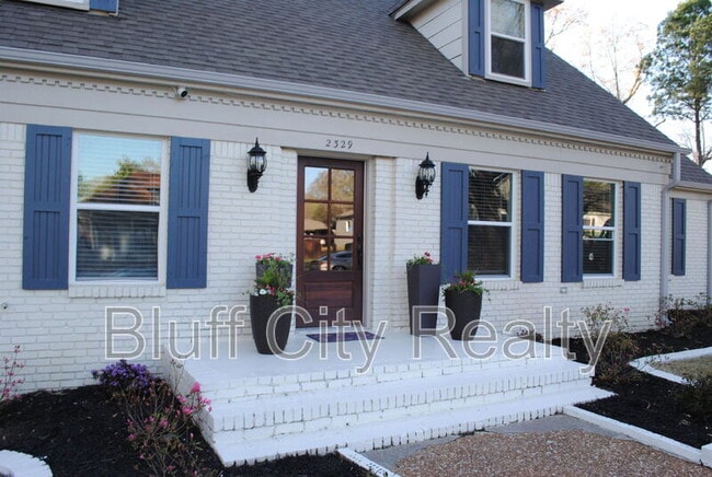Photo - 2329 Glencliff St