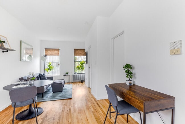Photo - 321 E 116th St Unidad ID1285572P