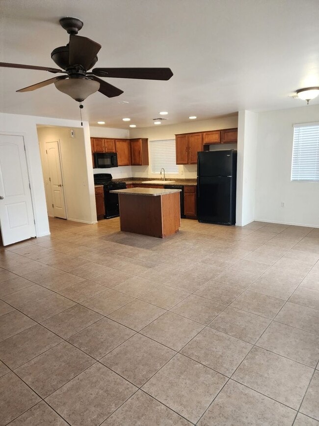 Photo - 3 Bedroom - 2.5 Bath - 1605 Sq Ft - Rancho Sahuarita Community - Sahuarita