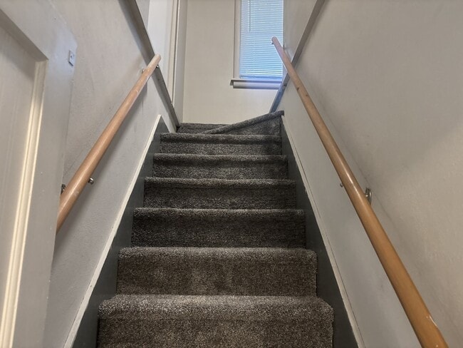 Photo - 1909 Williams Blvd SW