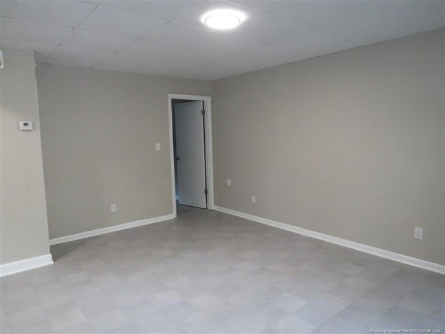 210 Colonial Dr