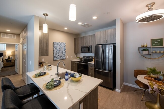 Gateway Place | Greeley, Colorado Apartments - Gateway Place Apartamentos