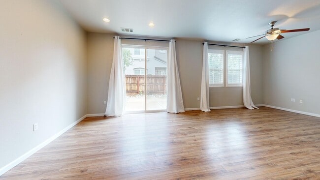 Photo - 373 N Amedeo Ln