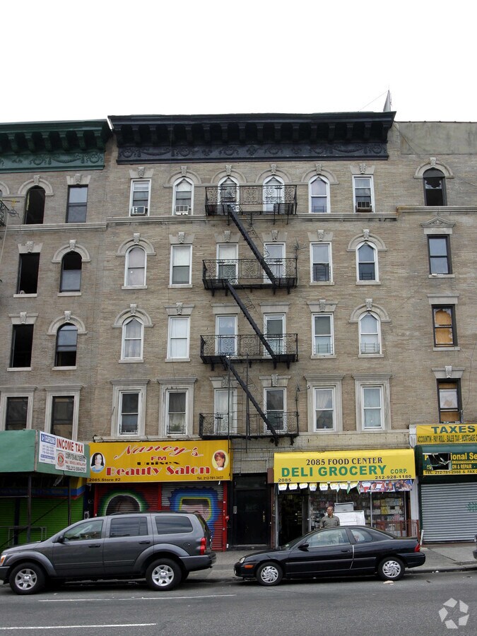 Photo - 2085 Amsterdam Ave