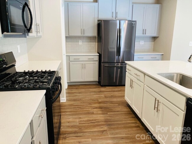 Photo - 3242 Treyson Dr