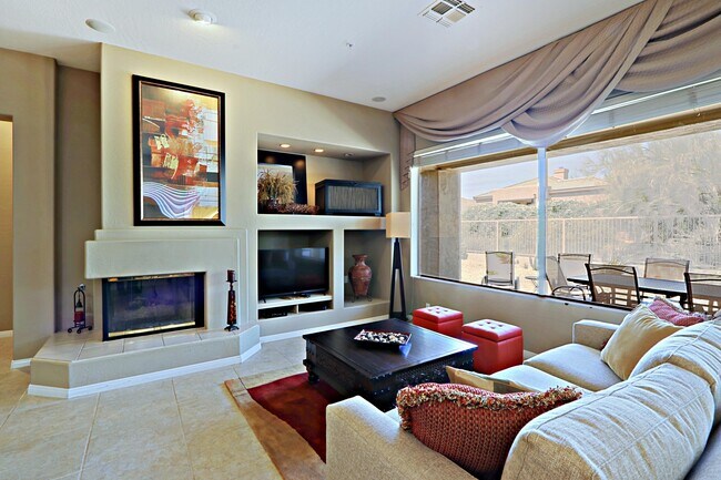 6578 Shooting Star Way