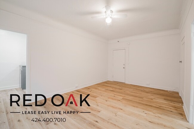 Building Photo - 454 S Catalina St Unit 305