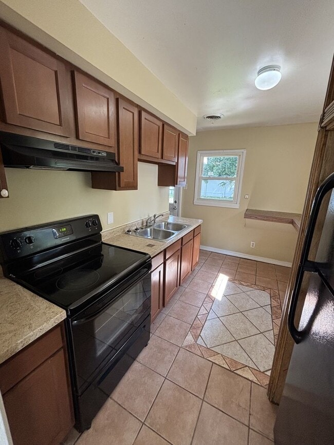 Photo - 228 Arcadia Dr