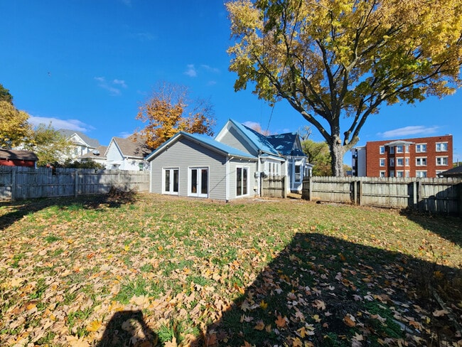 Photo - 1008 Vine St