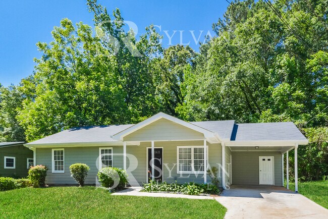 Photo - Cute, cozy and comfortable