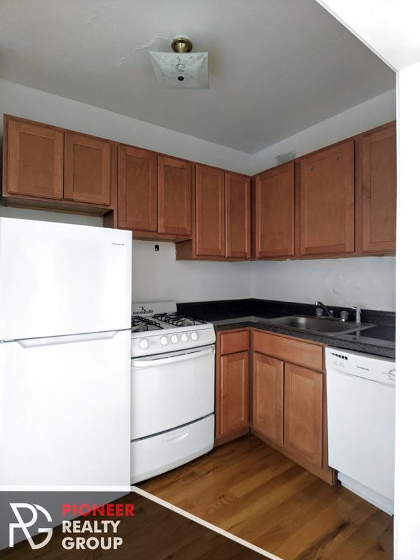 Photo - 739 W Belmont Ave Unit 507