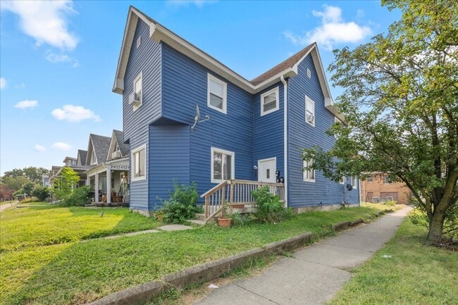 Building Photo - 1701 Fletcher Ave Unit 1701 Fletcher -  A Rental