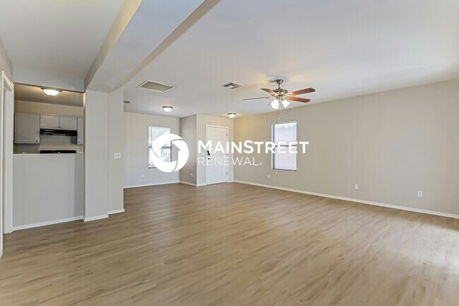 Photo - 3 Bedroom Pet-Friendly Home in Tucson, AZ with Main Street Renewal